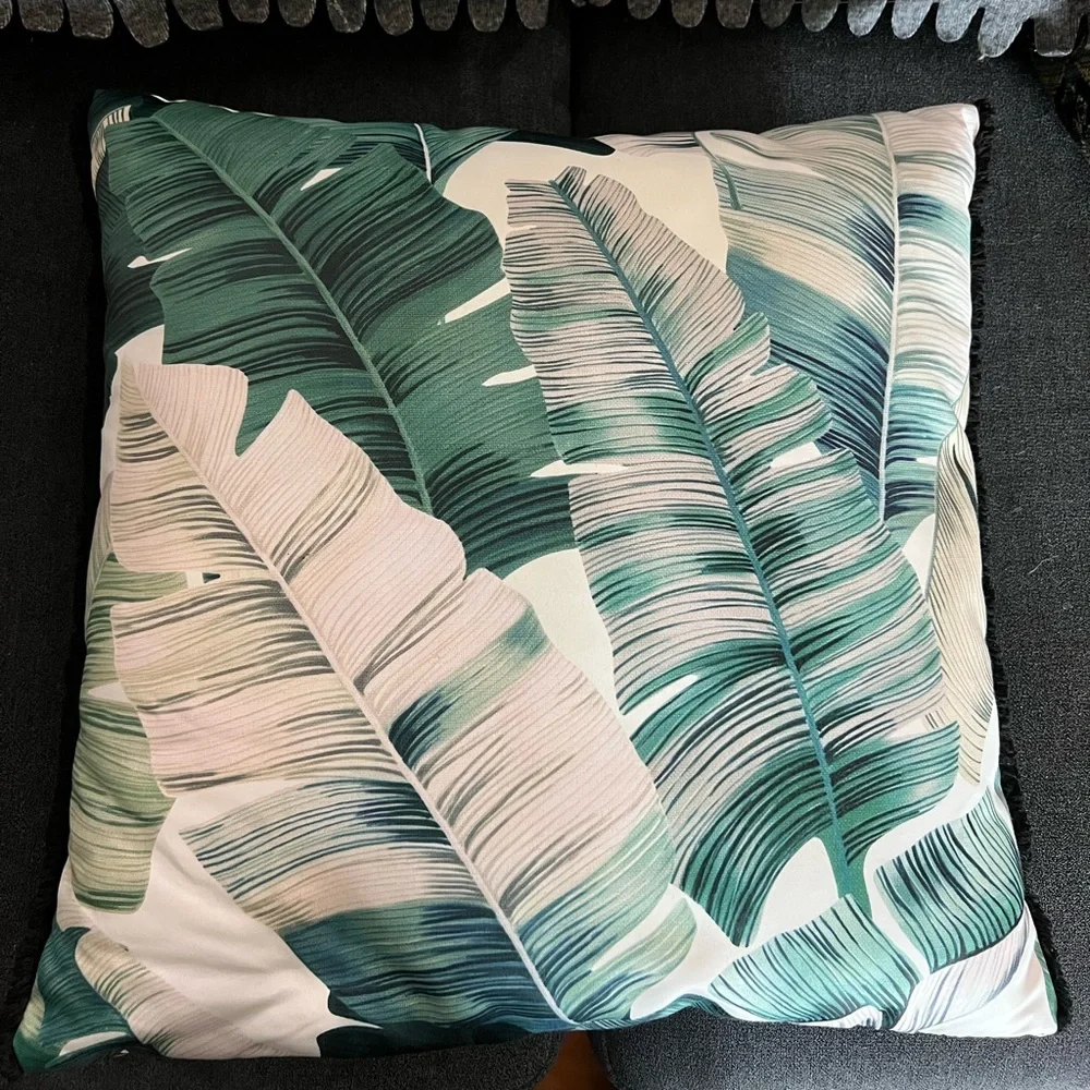 Pier 1 Green and Cream Leaf Pillow